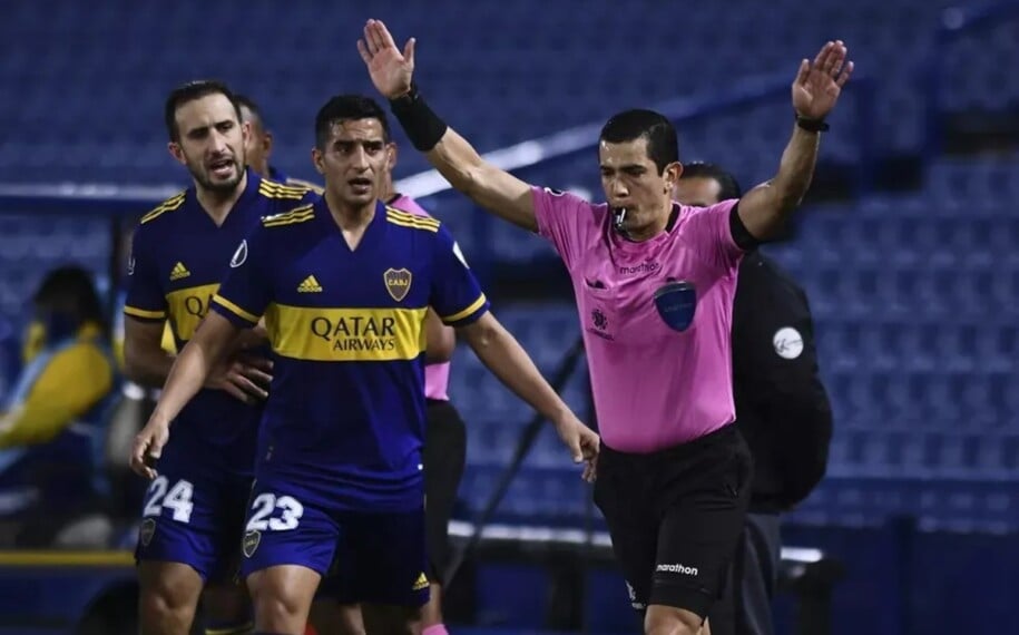 Confira a arbitragem para o jogo entre Estudiantes e Goiás pelas