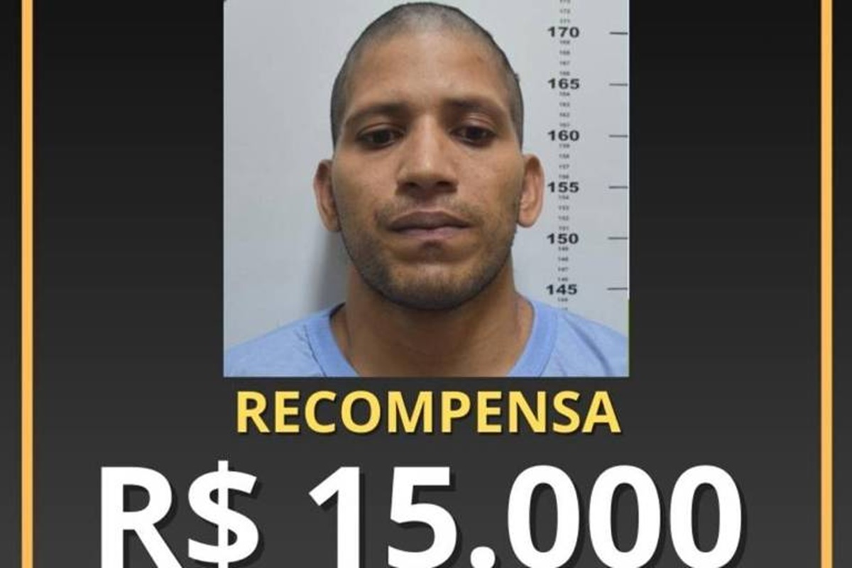 Pol Cia Oferece Recompensa De R Mil Por Cada Fugitivo De Mossor