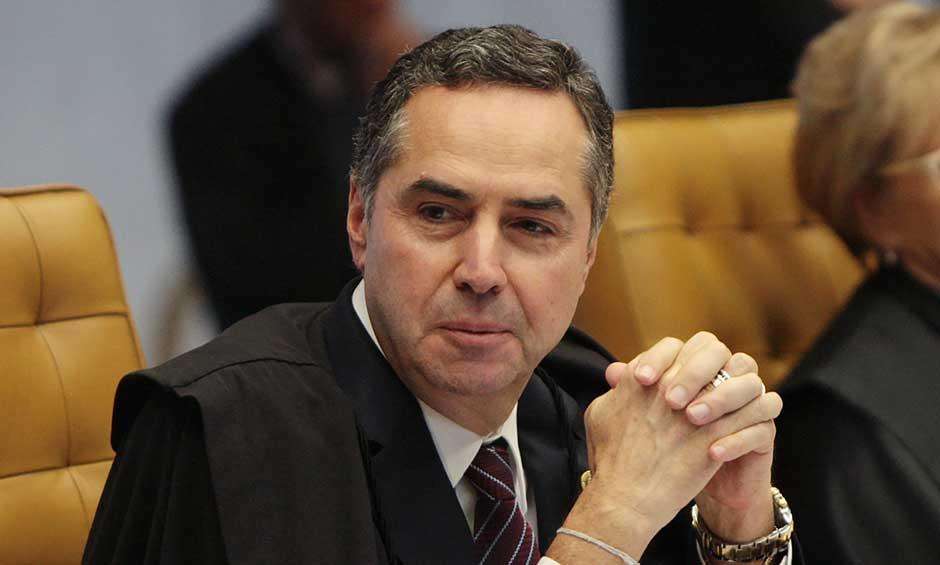 Presidente do TSE diz que problema no e-Títulos foi causada por download de última hora