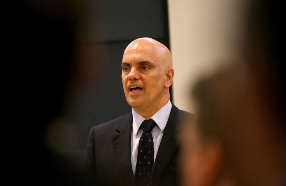 Ministro do STF mandou caso ficar nas mãos de policial que agora está em setor que não investiga