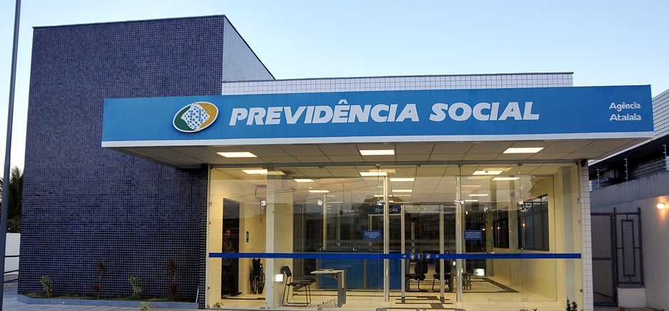 Rombo de R$ 5,9 bilhões na Previdência de Goiás em 10 anos, afirma Caiado. Governo alega que reforma previdenciária é necessária para evitar colapso.  (Foto: Reprodução)