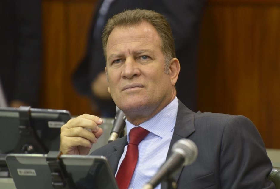 “No momento, continuo pré-candidato à prefeitura de Goiânia pelo PSL”