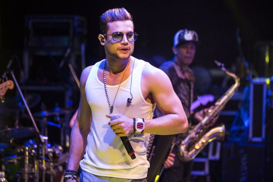 Lives de hoje: Mangueira, Jeito Moleque, Israel Novaes, Sambô entre os destaques