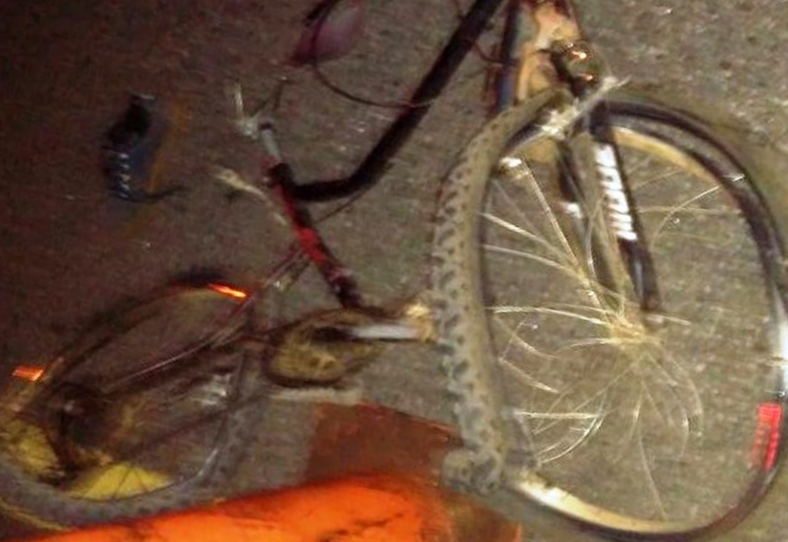 Idoso fica ferido após ser atingido por motorista em alta velocidade em Catalão