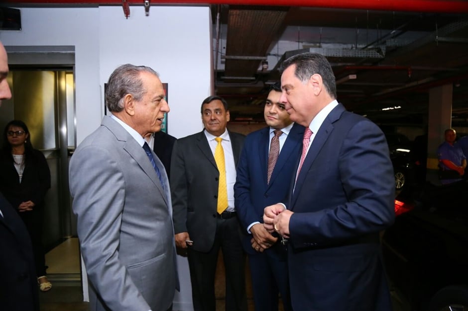 Após ser apontado como algoz do transporte coletivo pelo prefeito Iris Rezende, o ex-governador Marconi Perillo fez críticas ao emedebista. (Foto: Jackson Rodrigues)