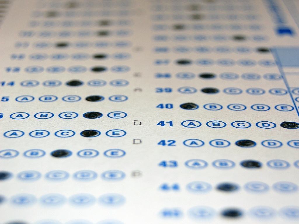 Gabarito oficial do Enem será antecipado para esta terça (14), diz MEC Edital previa divulgação até 24 de novembro