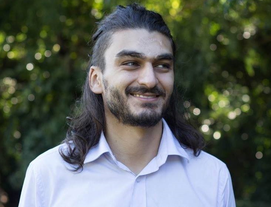 Estudante agredido em protesto quer ser candidato a vereador pelo PT