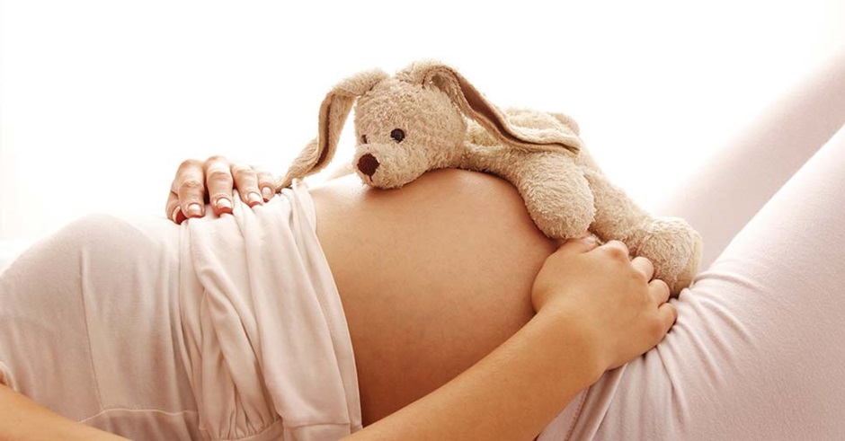 Universidade descobre caso raro de gêmeos com pais diferentes