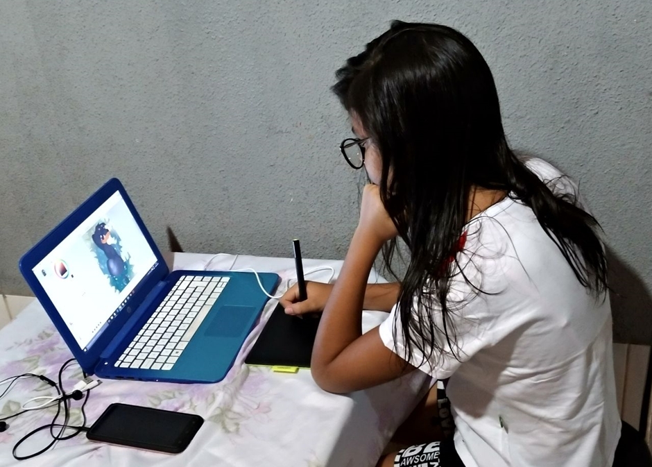 Plataforma gratuita reúne iniciativas de educação à distância durante a pandemia do coronavírus