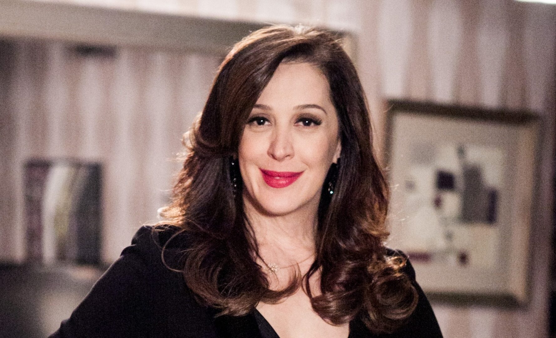 Caso aconteceu quando atriz era menor de idade e morava nos EUA. Claudia Raia diz que jogou coruja em homem que a assediou