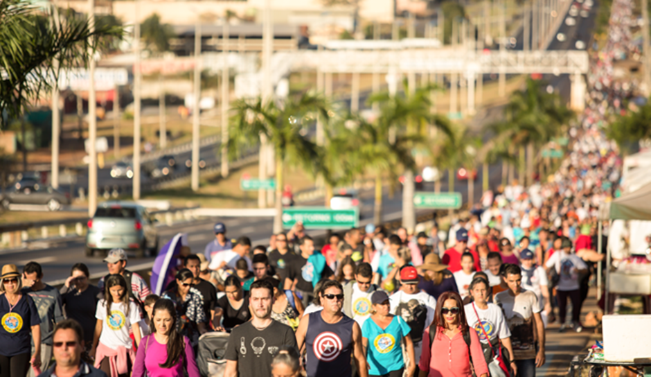 Padre Robson espera poder realizar a Romaria do Divino Pai Eterno em setembro