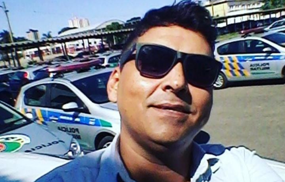 Soldado Dennyo Edno Gonçalves dos Santos, de 45 anos, morto próximo de casa (Foto: Arquivo Pessoal)