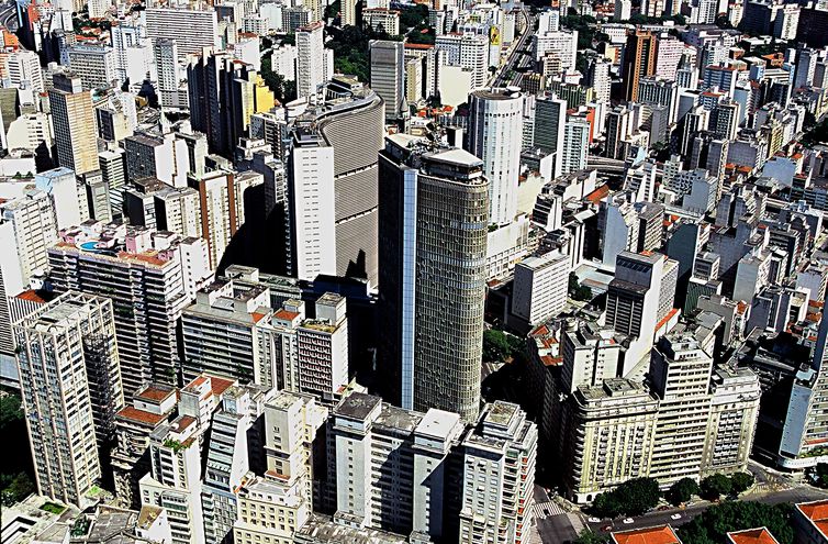 Inflação do aluguel é de 6,86% em 12 meses