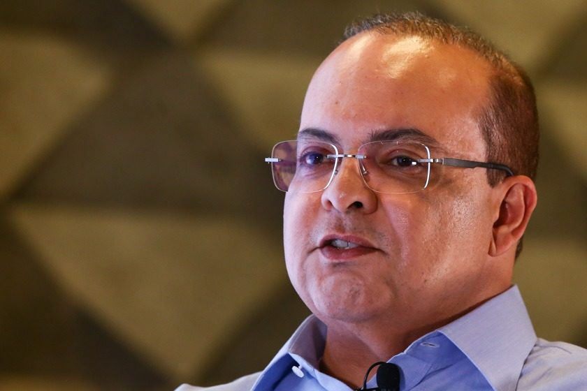 IBANEIS-ROCHA 'Radicalismo expõe pessoas a risco de saúde', diz governador do DF sobre protestos