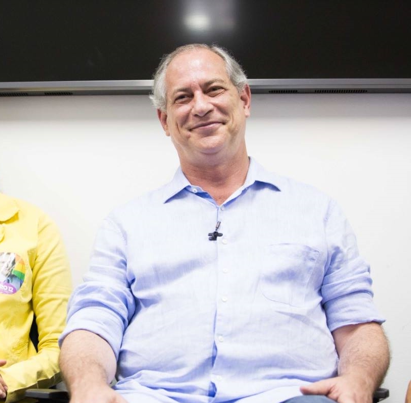 Ciro se arrepende de dizer que errou ao lutar contra impeachment de Dilma