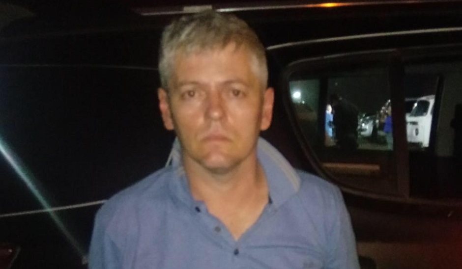 Joarez Carlos Marchiori, 41, foi preso em Goiás por associação com bando responsável por roubo e adulteração veicular: comparsa rompeu tornozeleira e fica em prisão domiciliar (Foto: PM-GO)