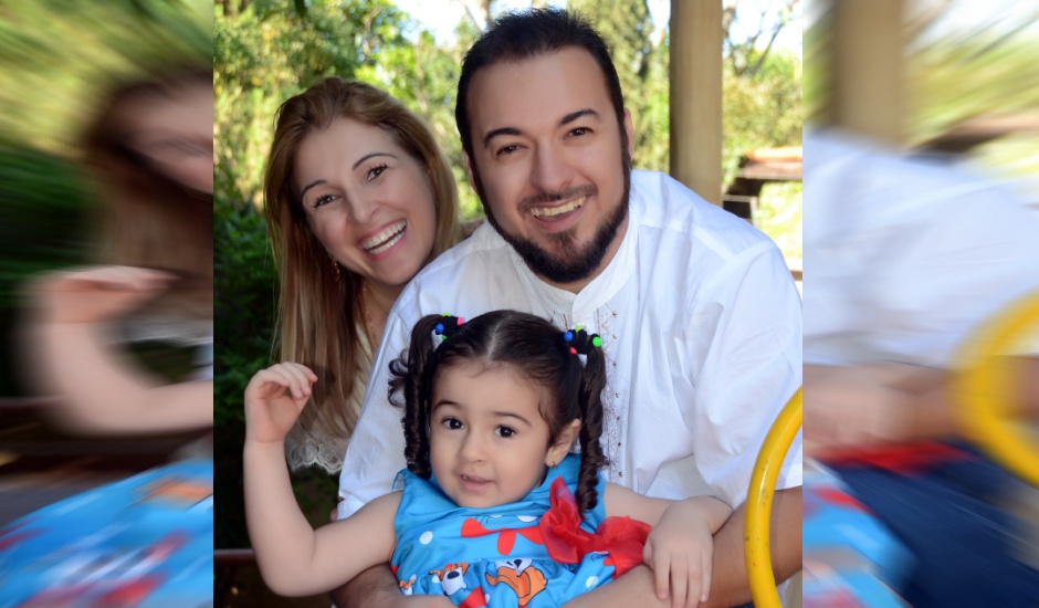 Pais da Valentina, menina autista, criadores do software querem que sistema faça a integração entre profissionais no tratamento (Foto: Divulgação / Arquivo Pessoal)