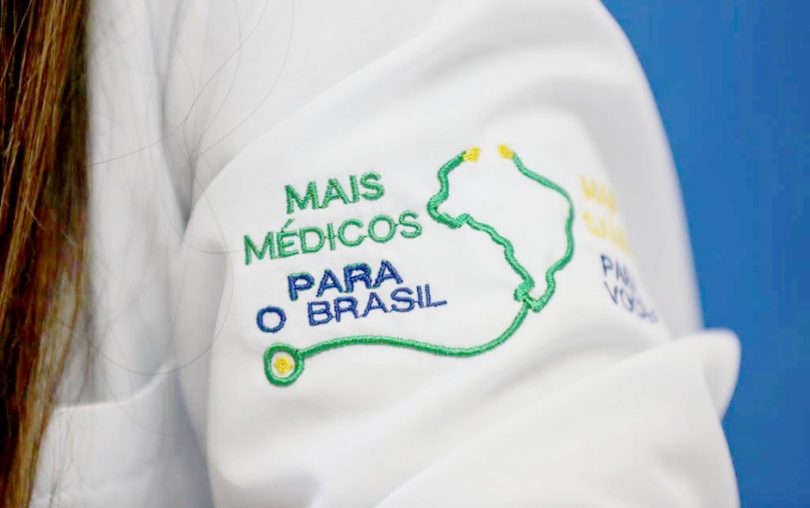Novos editais do Mais Médicos têm vagas para atuação em presídios e consultórios de rua