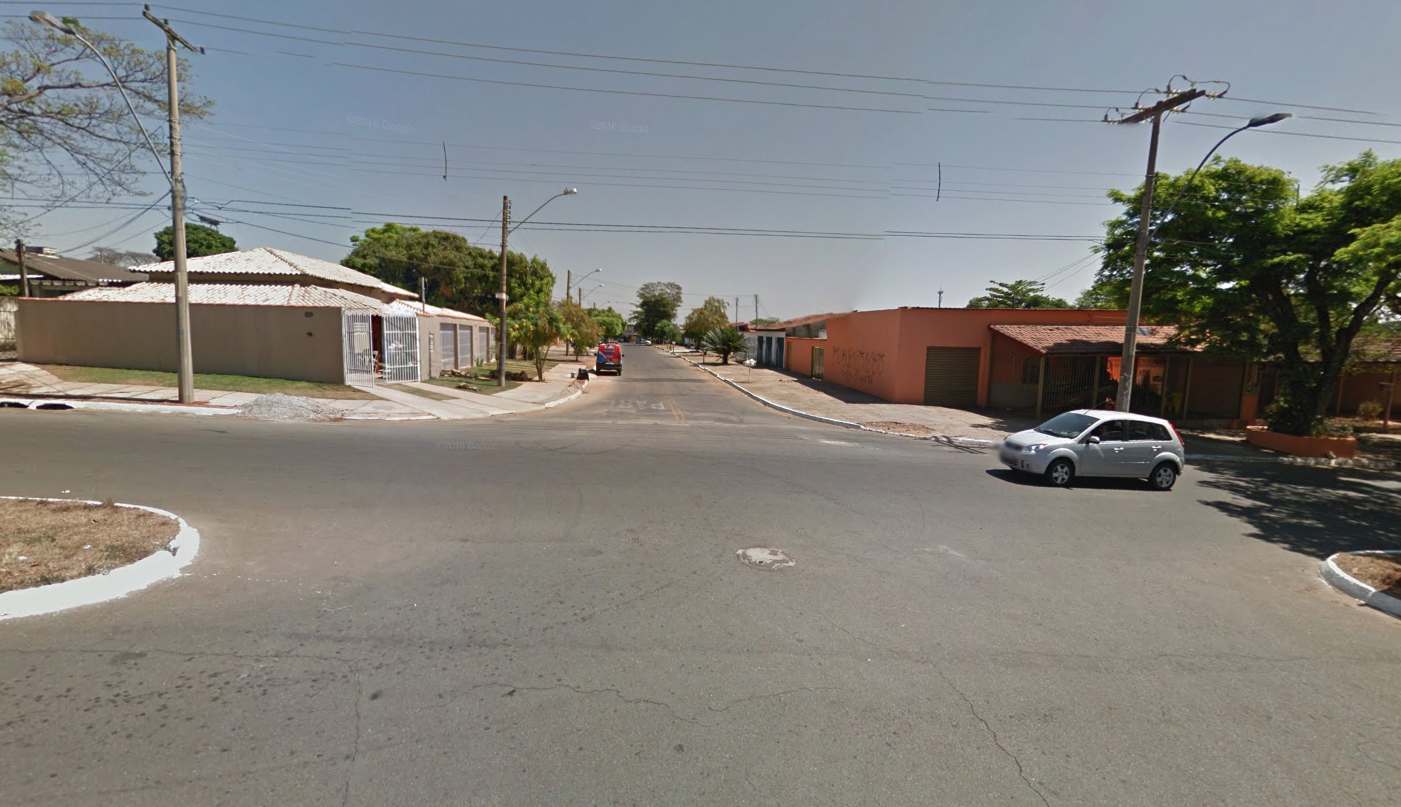 Avenida Hermes Pontes, no Setor Novo Horizonte (Foto: Reprodução / Google Street View)