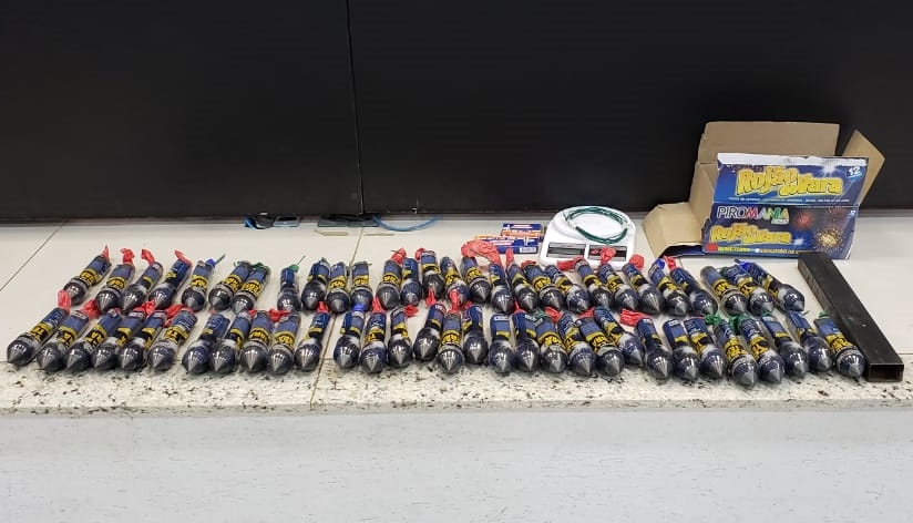 Explosivos que seriam usados pela quadrilha foram apreendidos pela Polícia (Foto: Divulgação/Polícia Civil)
