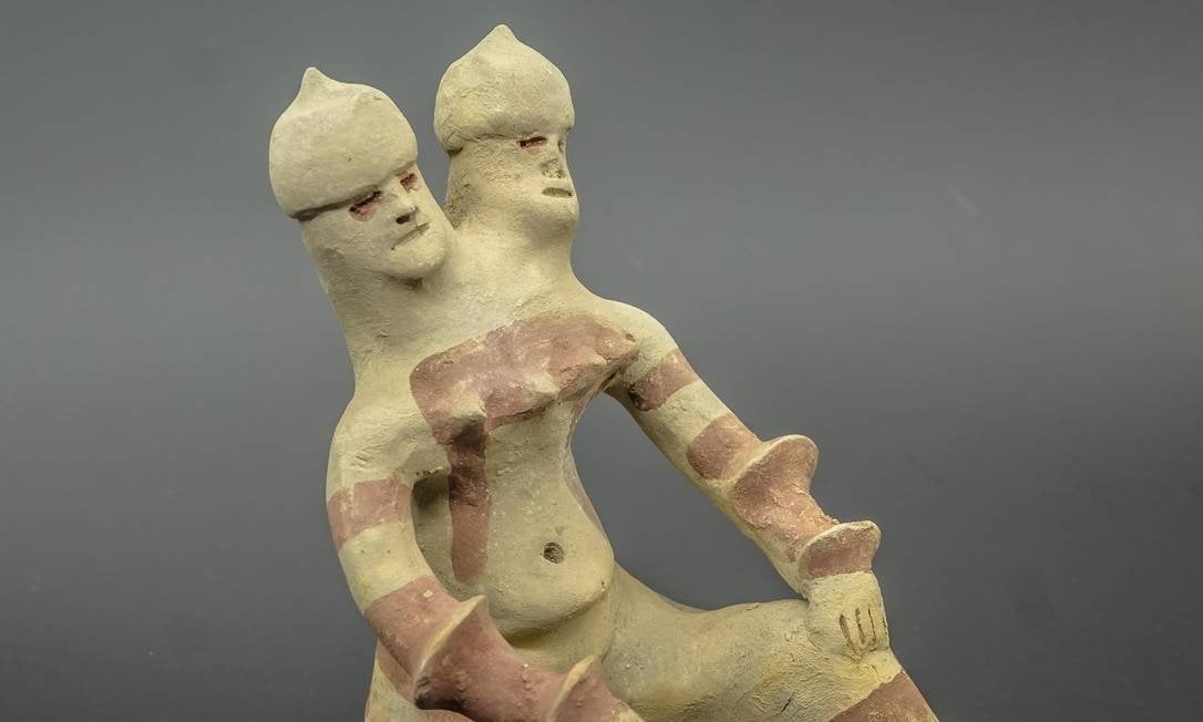 Boneca de cerâmica Karajá (ritxòkò) resgatada em 1959. Em 2012, o modo de fazer as ritxòkò foi registrado pelo Iphan (Foto: Divulgação/Marcos Gusmão)