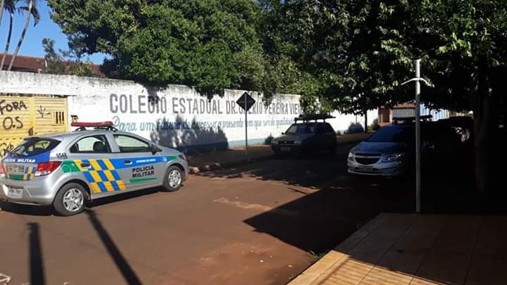 Colégio Estadual Drº Onerio Pereira Vieira em Quirinópolis (Foto: Reprodução)