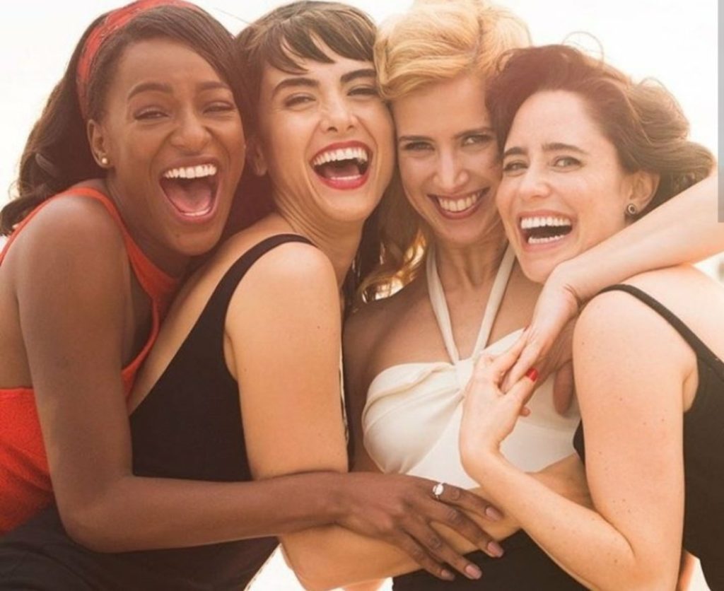 Série brasileira da Netflix ganhou data de estreia. Nova atriz entrará para o time de protagonistas de 'Coisa Mais Linda' (Foto: Reprodução/Netflix)