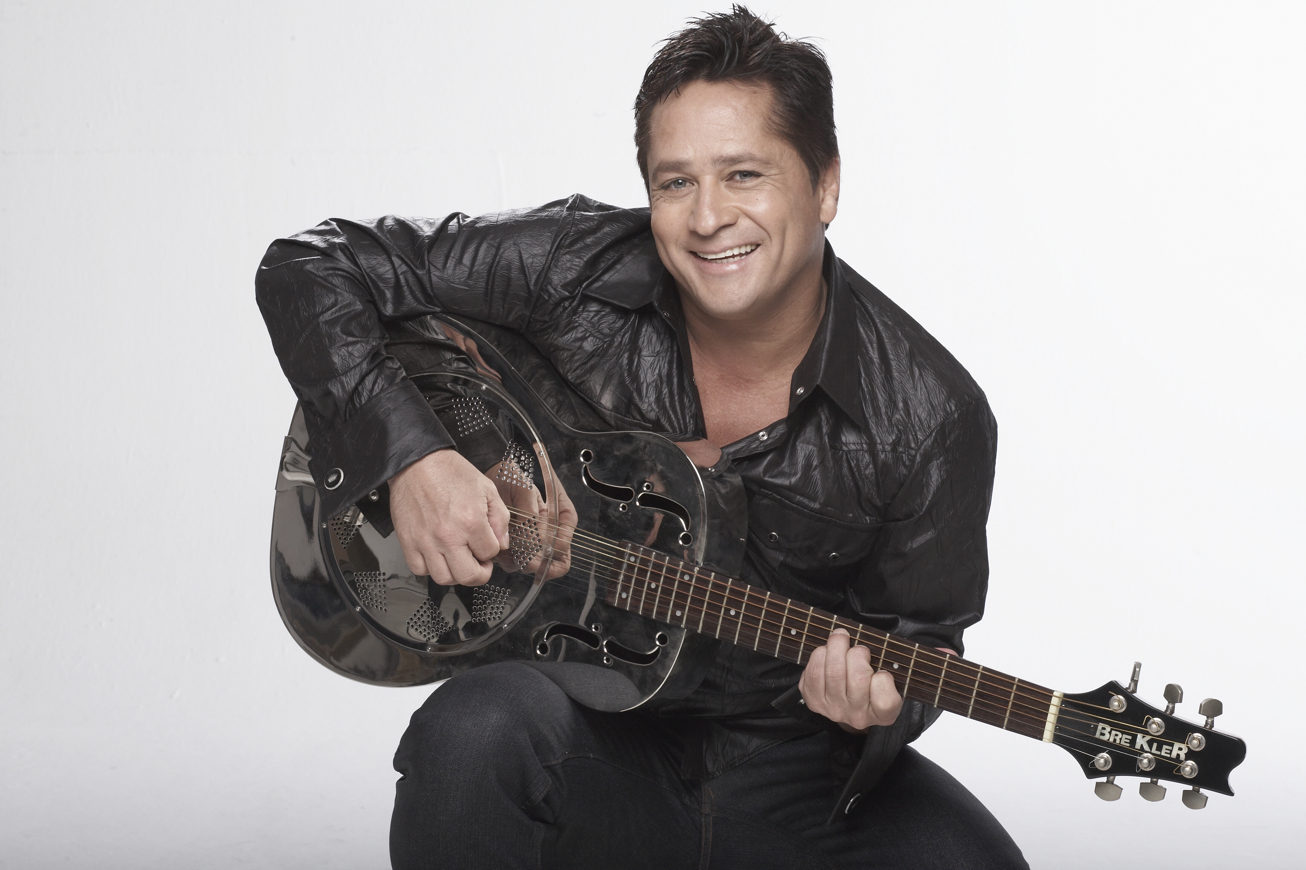 Cantor Leonardo se apresenta no Arraiá do Contry Clube de Goiás no próximo sábado (8) (Foto: Reprodução)