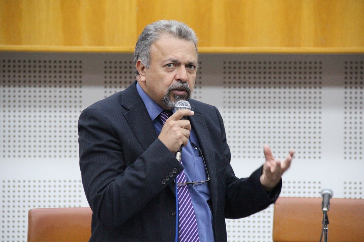 Projeto prevê empréstimo compulsório de bilionários para subsistência de mais vulneráveis