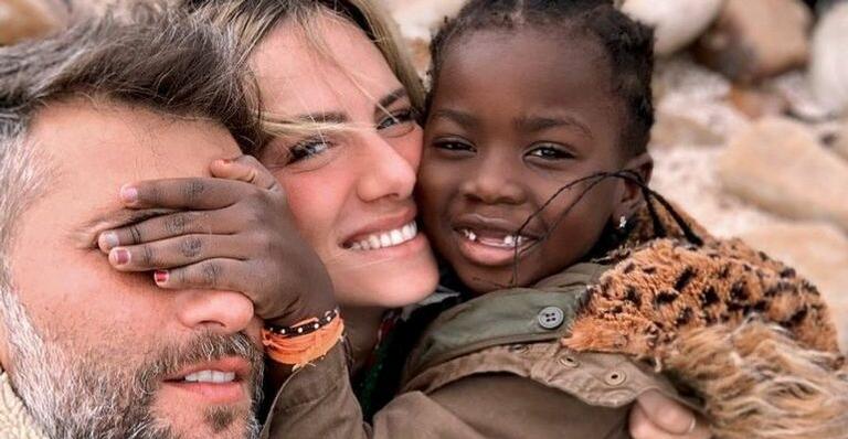 Bruno Gagliasso, Giovanna Ewbank e Titi 