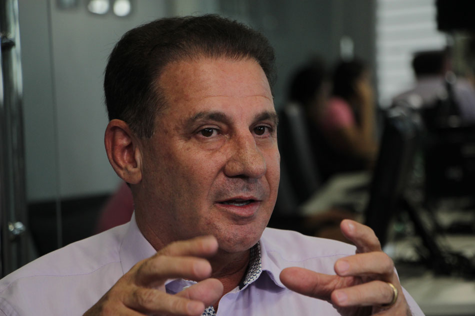 Ouça áudio em que Vanderlan fala sobre caso do senador com dinheiro na cueca