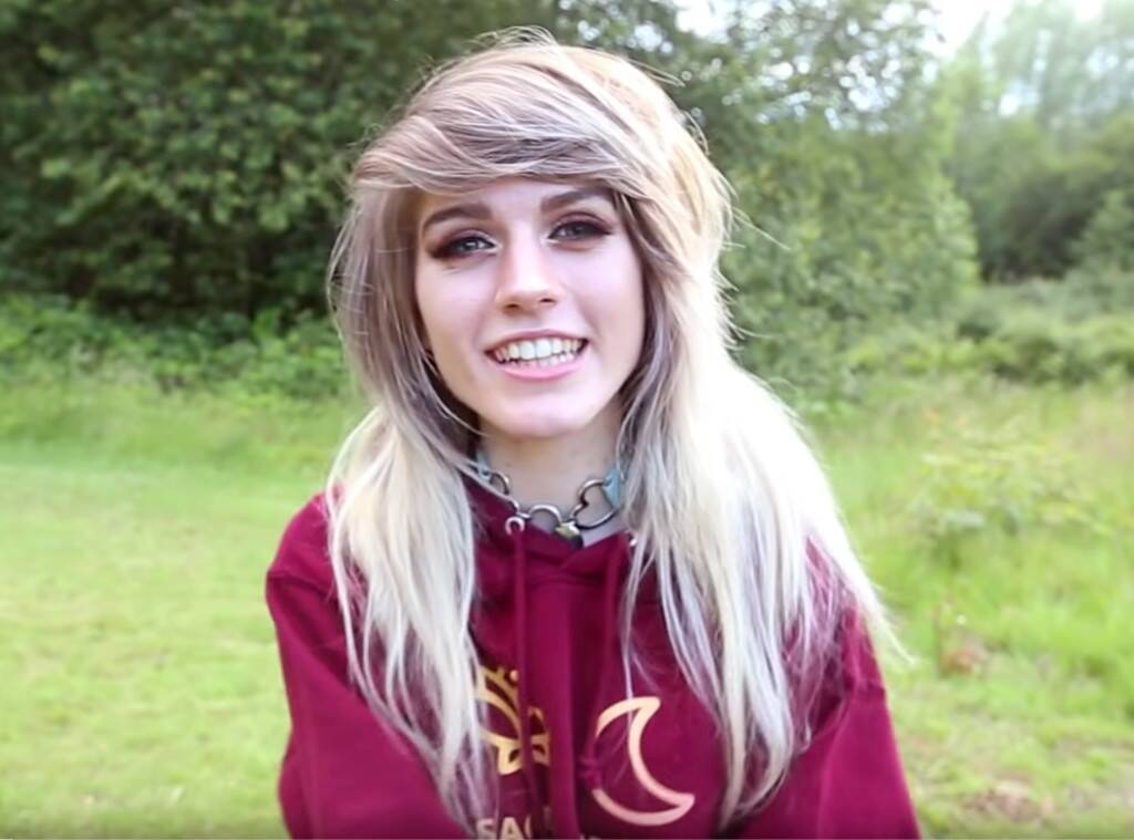 Youtuber Marina Joyce