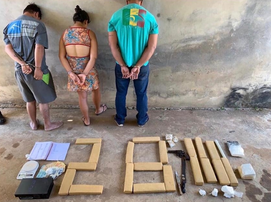 Suspeitos não tiveram o nome divulgado pela Polícia Militar (Foto: Divulgação / PM)