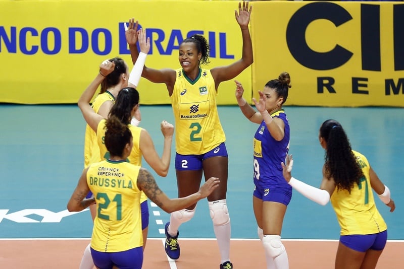 Seleção brasileira feminina de vôlei (Gaspar Nóbrega/Inovafoto/CBV)