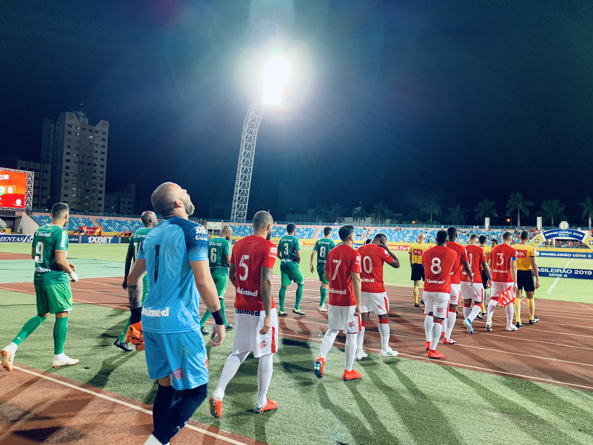 Vila empata em casa e termina turno na zona de rebaixamento (Foto: Divulgação/Vila Nova)