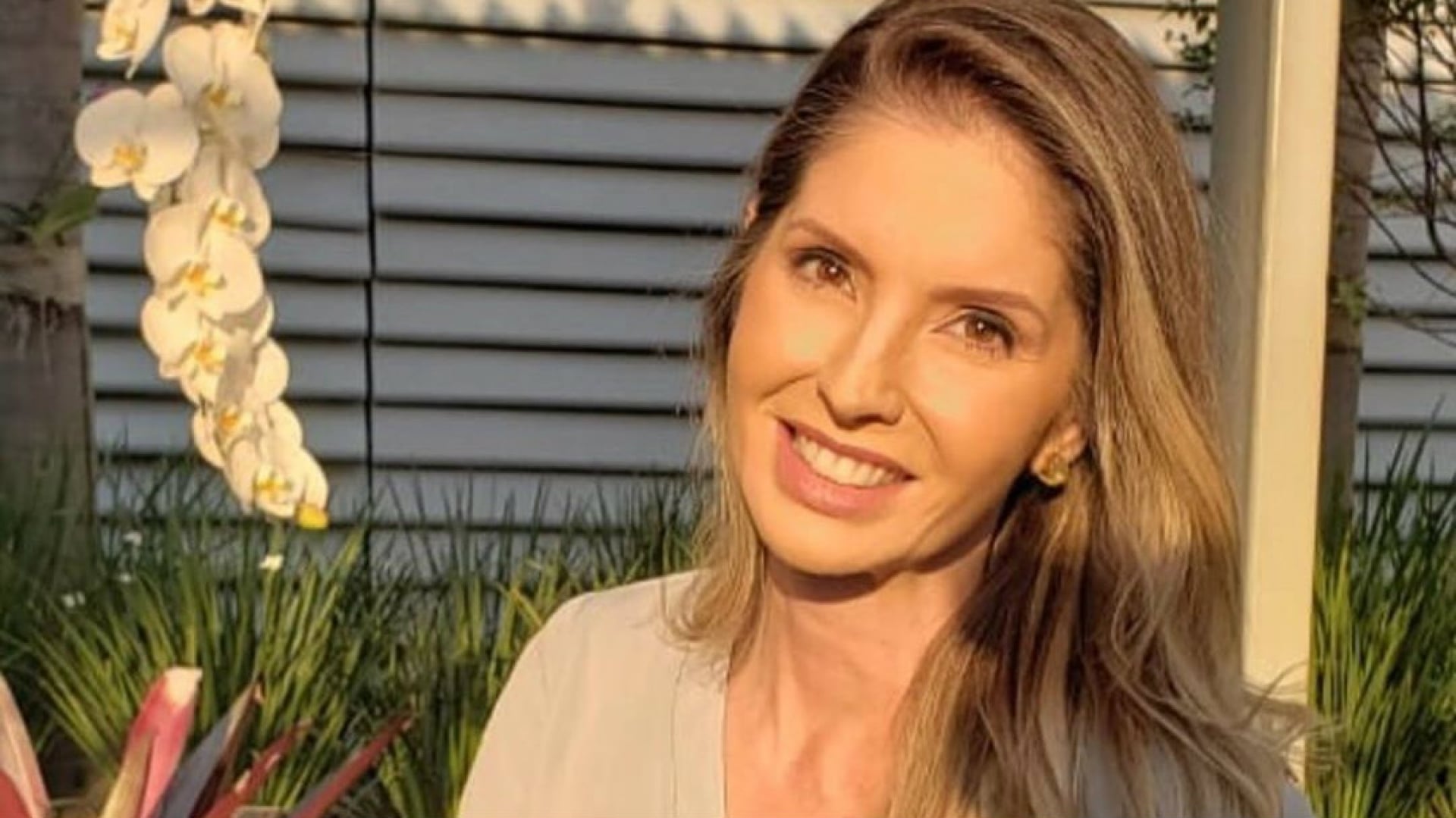 Vivian estava na Globo, de Minas Gerais, desde 1997, e aproveitou o período de mudanças na emissora para pedir demissão.