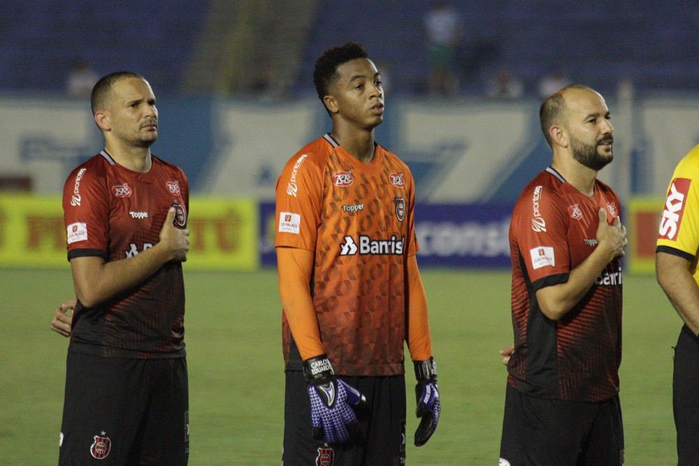 Leandro Camilo, Carlos Eduardo, Leandro Leite, Brasil de Pelotas — Foto: Carlos Insaurriaga / GEB