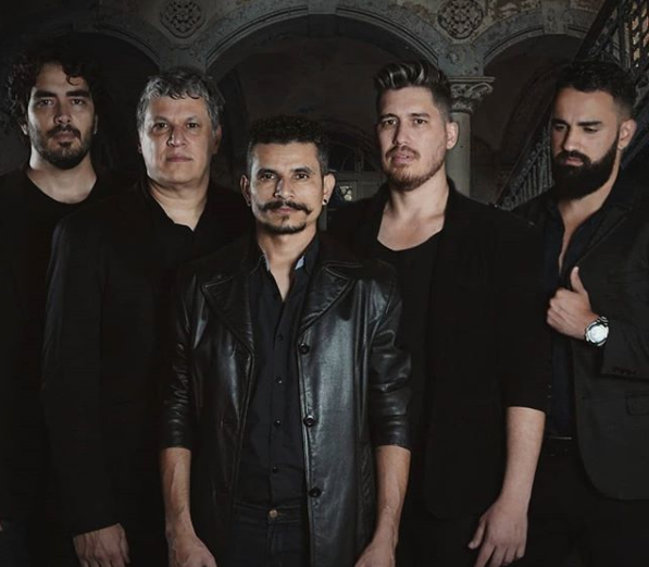 A 4ª edição do Festival Macellaio terá o som comandado pela Banda Two Wolves, da grande Goiânia e autora de hits em inglês. FOTO: Divulgação.