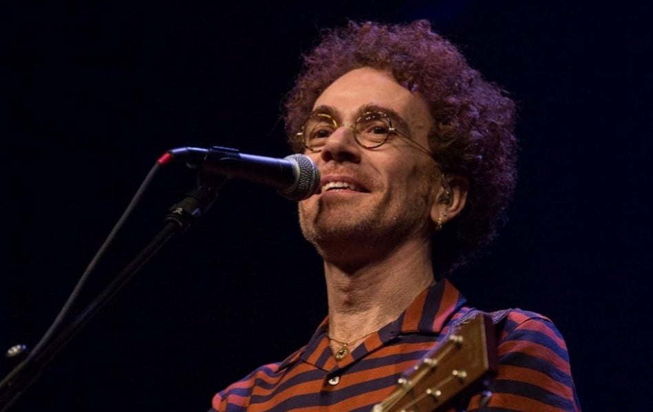 Cantor falou sobre o caso nas redes sociais