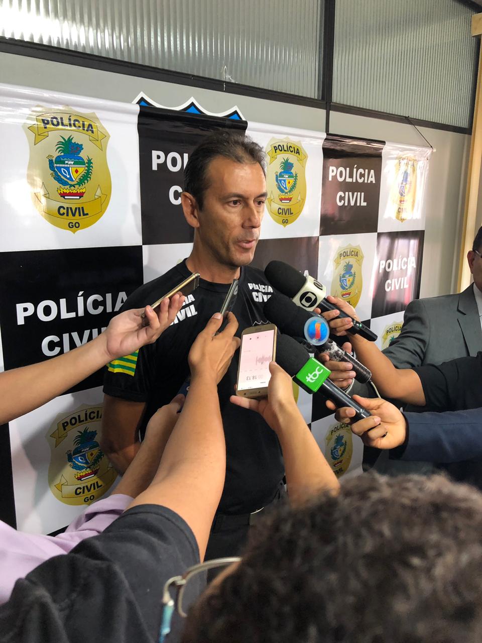 Investigações que já duram 10 meses continuam, segundo delegado (Foto: Áulus Rincon/Mais Goiás)