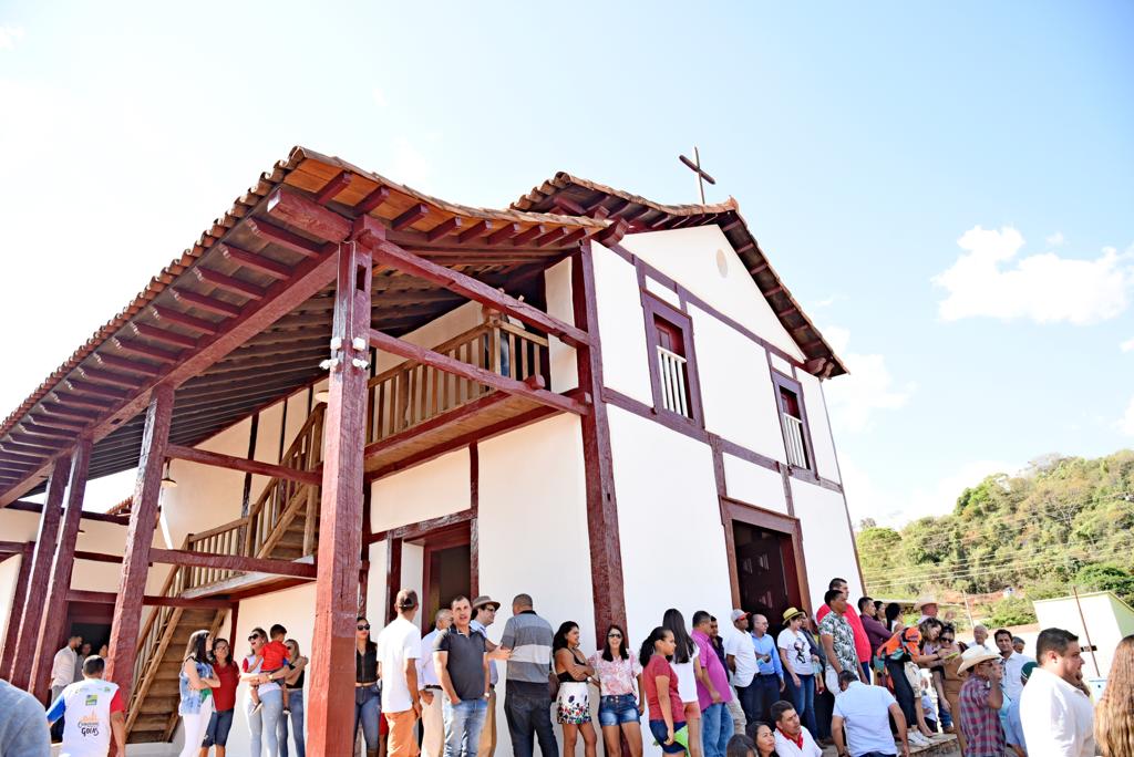 Igreja passou por reforma em toda a sua estrutura, restaurando desde pilares até o telhado (Foto: Reprodução / Hegon Corrêa)
