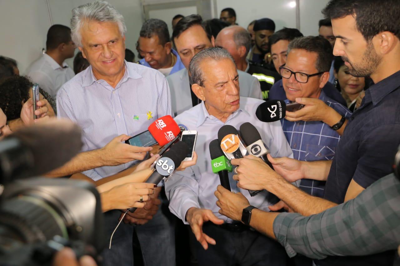 Prefeito Iris Rezende e o governador Ronaldo Caiado no Mutirão