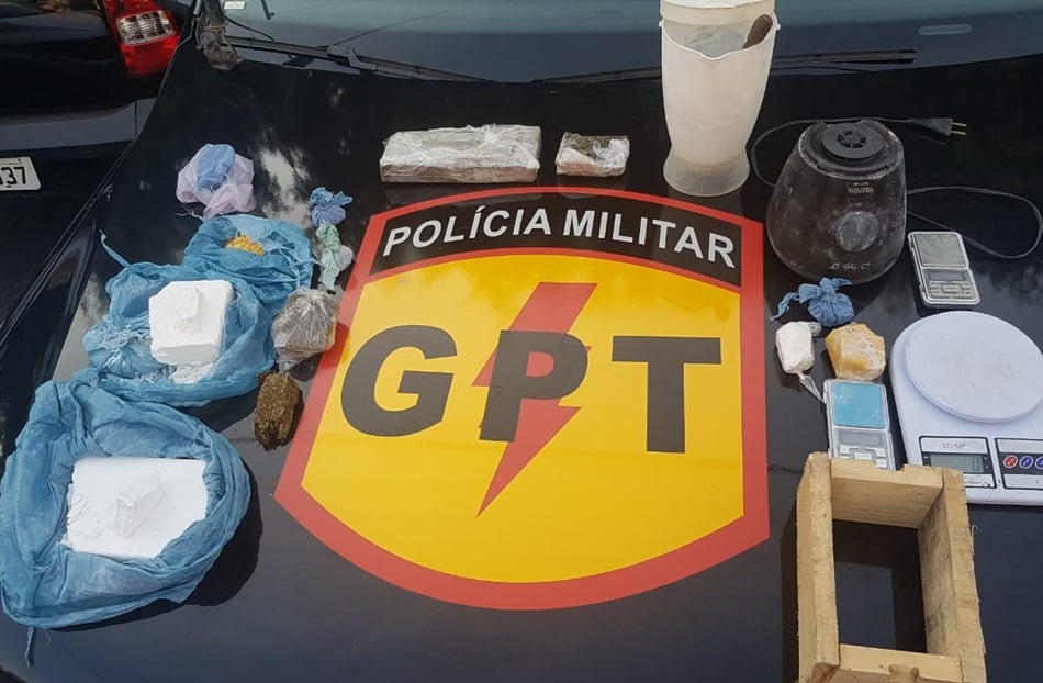 Equipamentos e produtos apreendidos em Caldas Novas