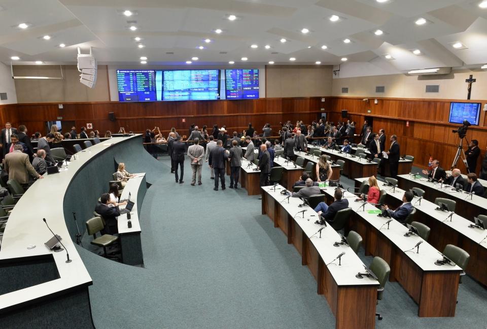 Números apresentados por representante da Granol divergem de dados do relator da CPI, na Alego (Foto: Marcos Kennedy/Alego)