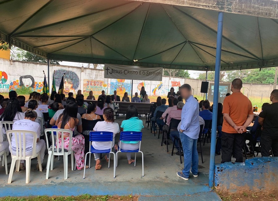 Detentas da Penitenciária Feminina de Aparecida concluíram curso inédito de assentamento de piso