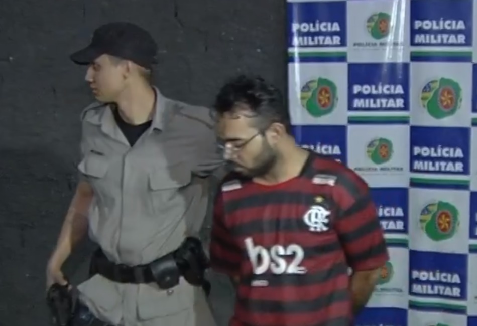 Rubens Henrique escondia pequenos objetos dentro da calça e fugia do local