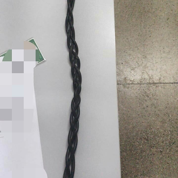 Homem usa fios elétricos para agredir filho que saiu para brincar, em Goiânia