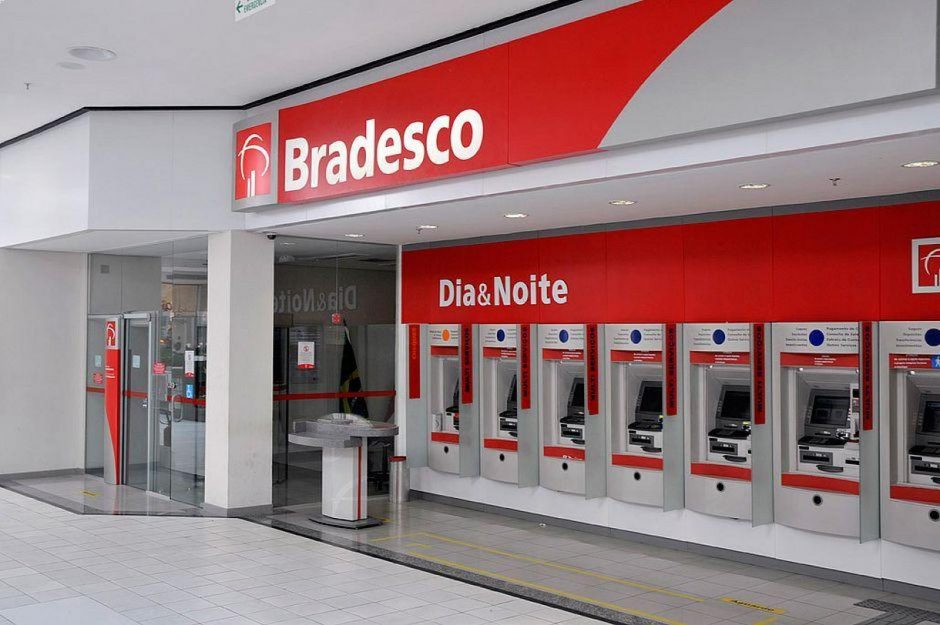Bradesco é condenado por demitir funcionário soropositivo, em Mineiros