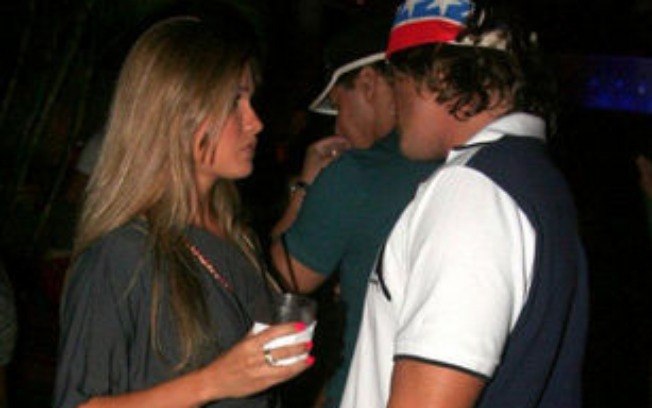 Theo Becker e Andressa Suita (Foto: AgNews)