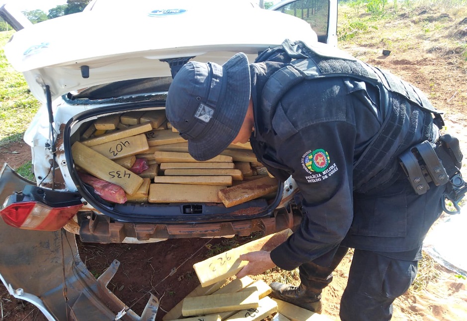 Cerca de 700 kg de maconha são apreendidos em Cachoeira Alta